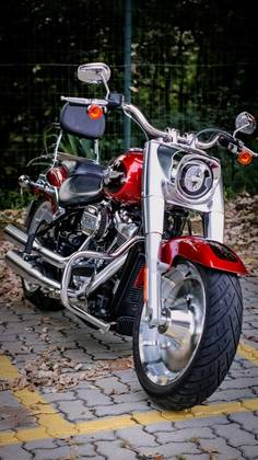 HARLEY-DAVIDSON SOFTAIL FAT BOY 114 HARLEY-DAVIDSON SOFTAIL FAT BOY 114